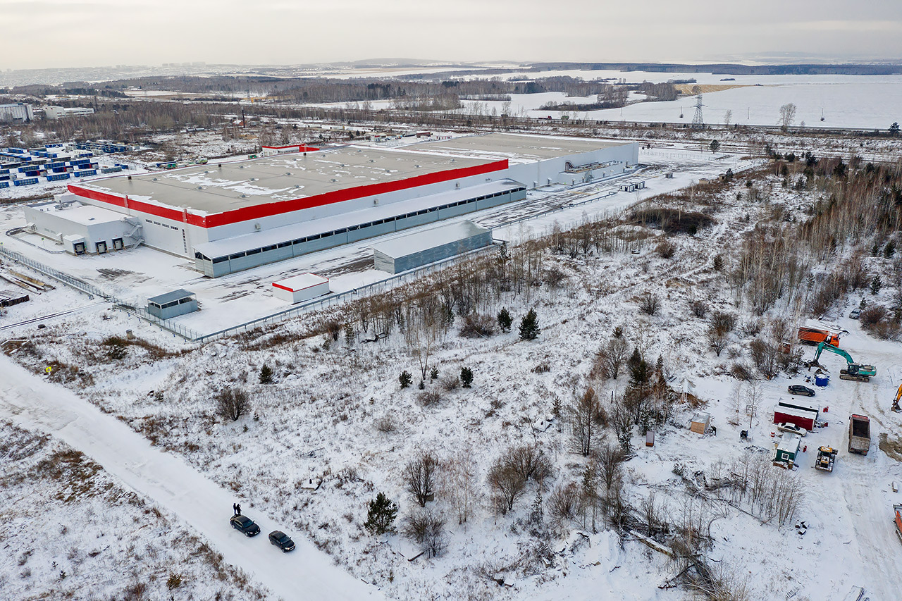 Большой распределительный центр пятерочка на территории Крастяжмаша