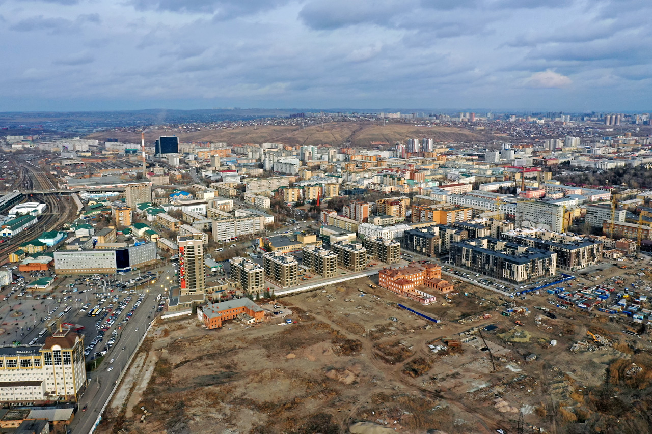 Красноярск постепенно занимает бывшую промзону у Енисея в самом центре мегаполиса