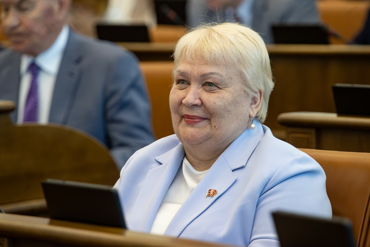 депутат ЗС Магомедова