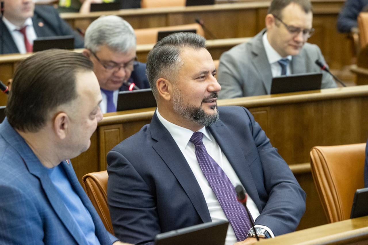 бывший депутат ЗС Метцлер