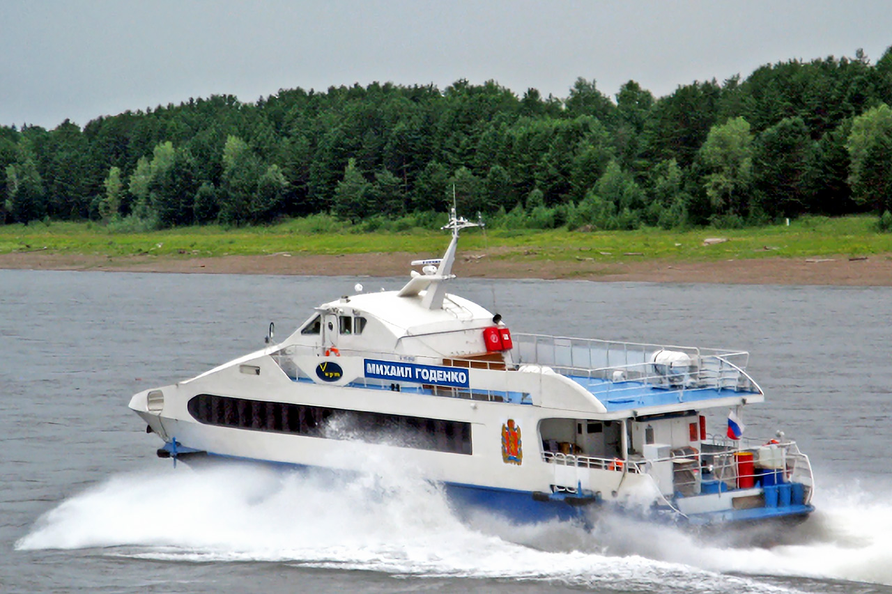 Судно на Енисее, "Михаил Годенко"