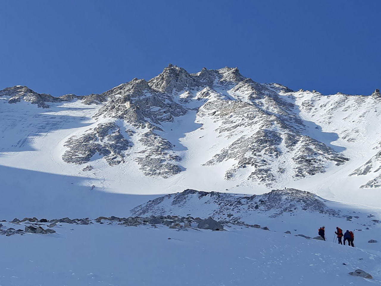 Мунку-Сардык - высочайшая вершина Саян 3491 метров