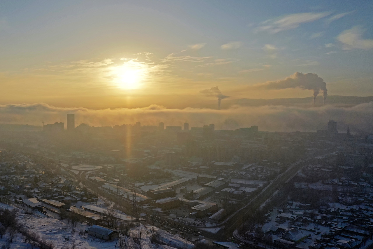 Красноярск смог туман черное небо район Стрелки