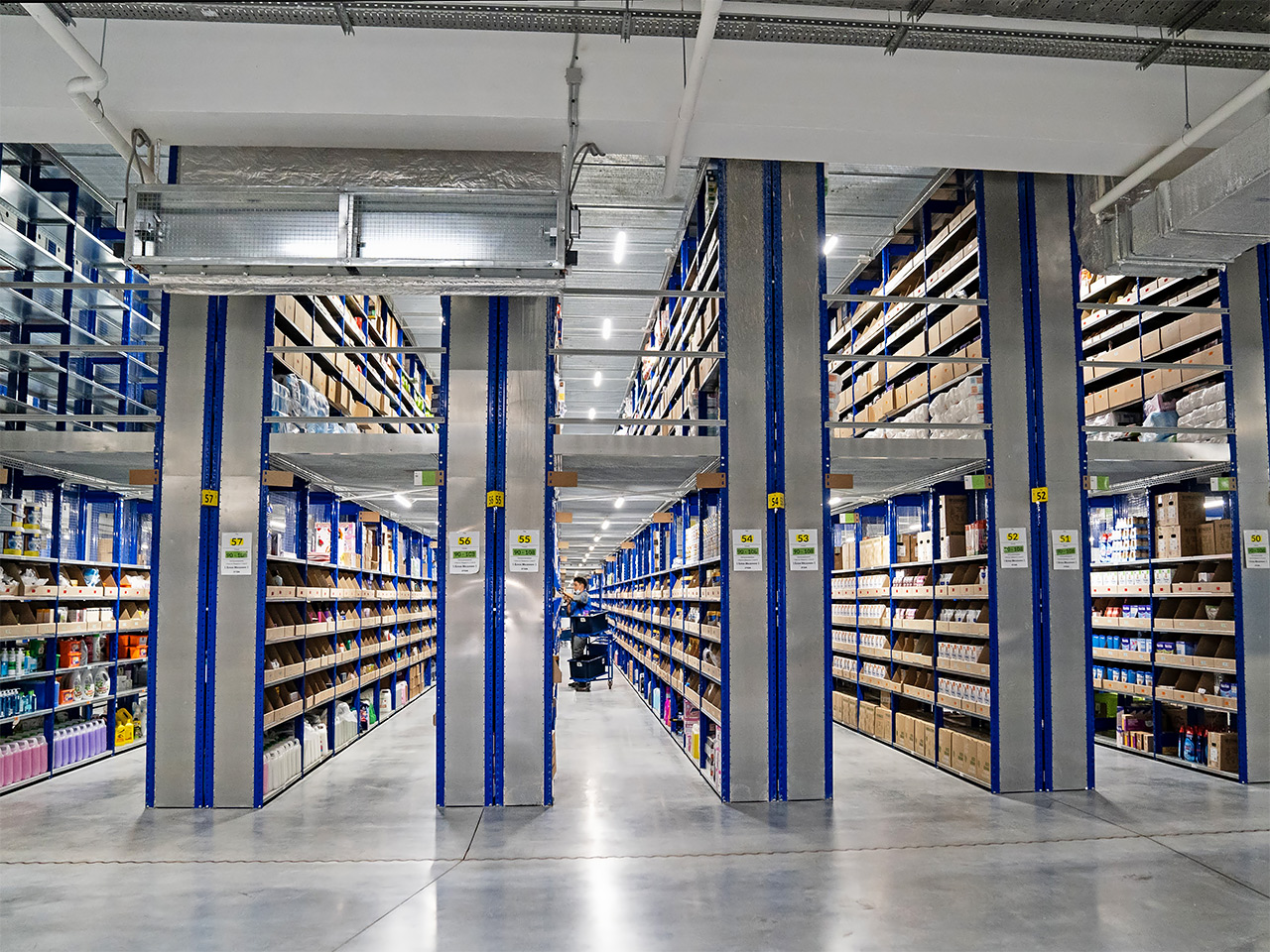 Склады Озона в Старцево