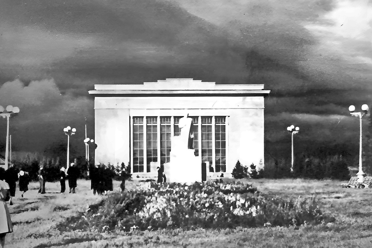 Пантеон Иосифа Сталина в Курейке 1950-х