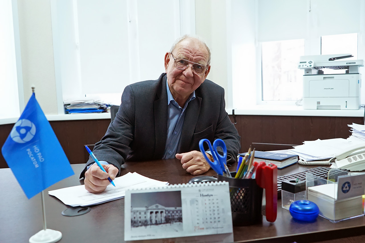 Сергей Евгеньевич Пешков, Железногорск под Красноярском