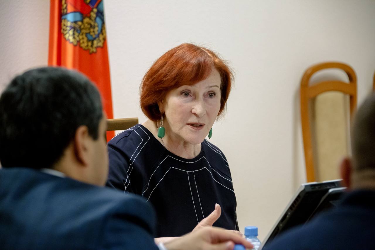 Председатель комитета Вера Оськина