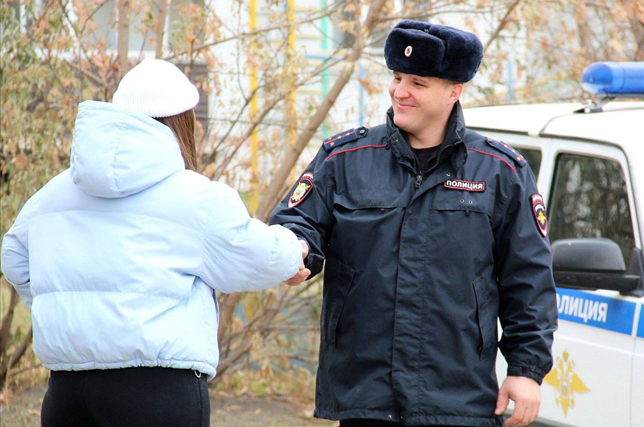 Участковый Максим Казеко