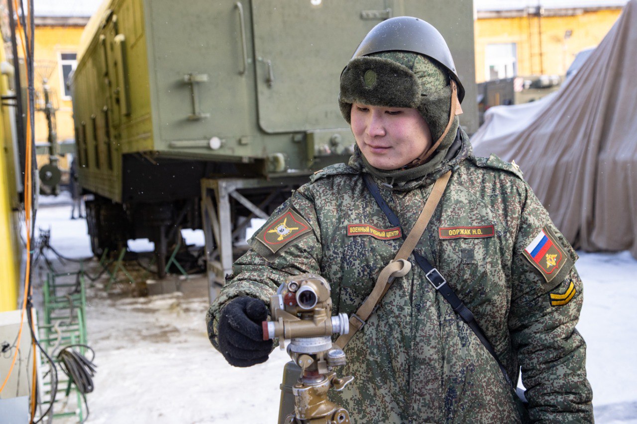 Подготовка в Военно-инженерном институте 