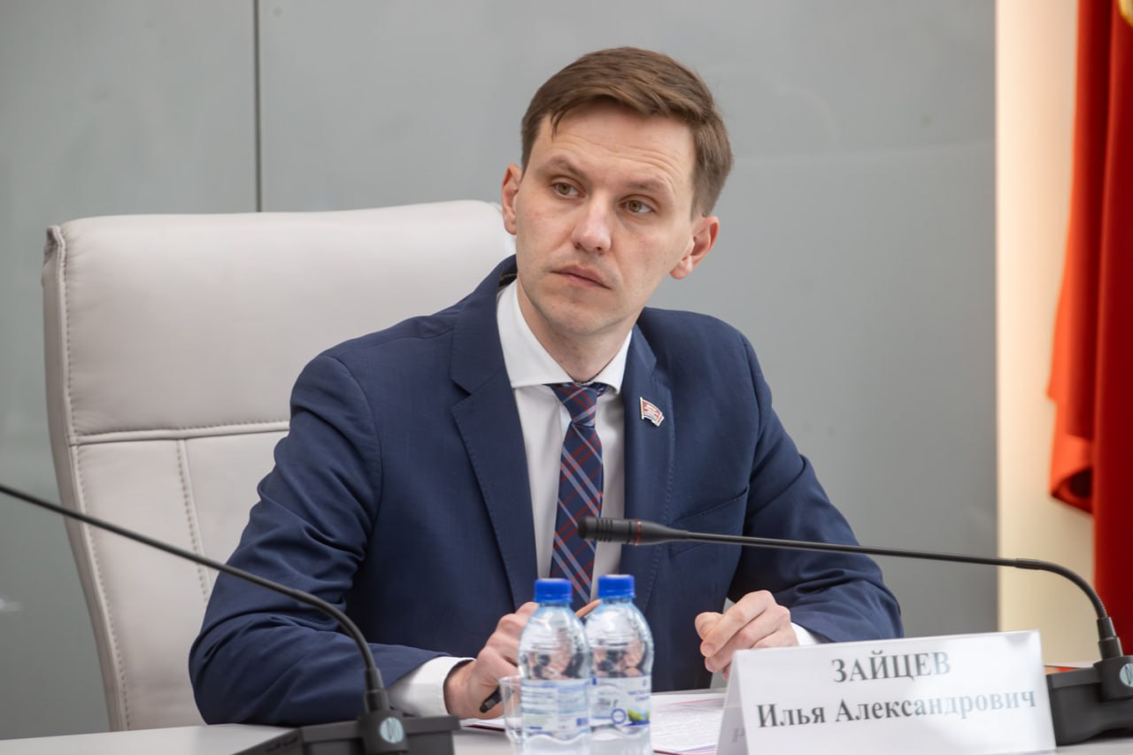 Депутат Илья Зайцев