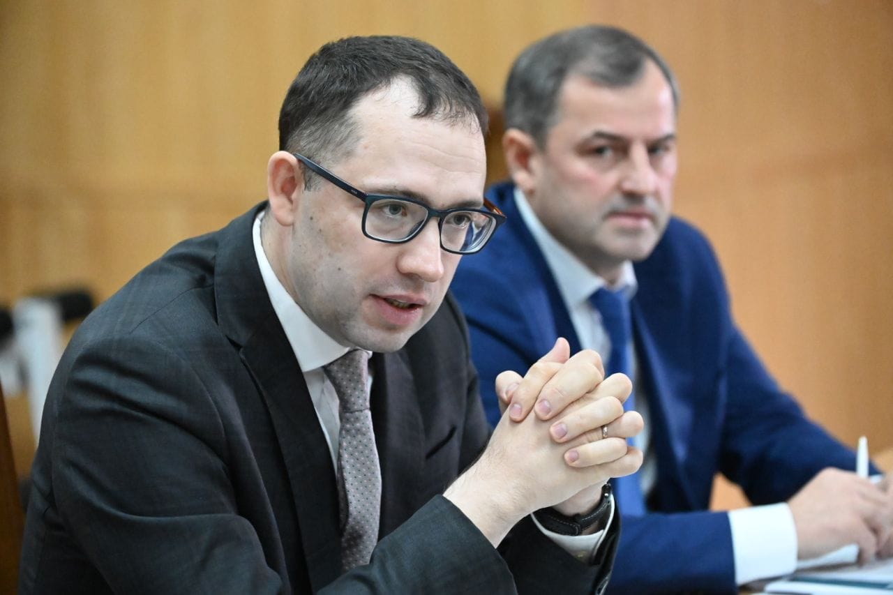 Депутат Владислав Зырянов
