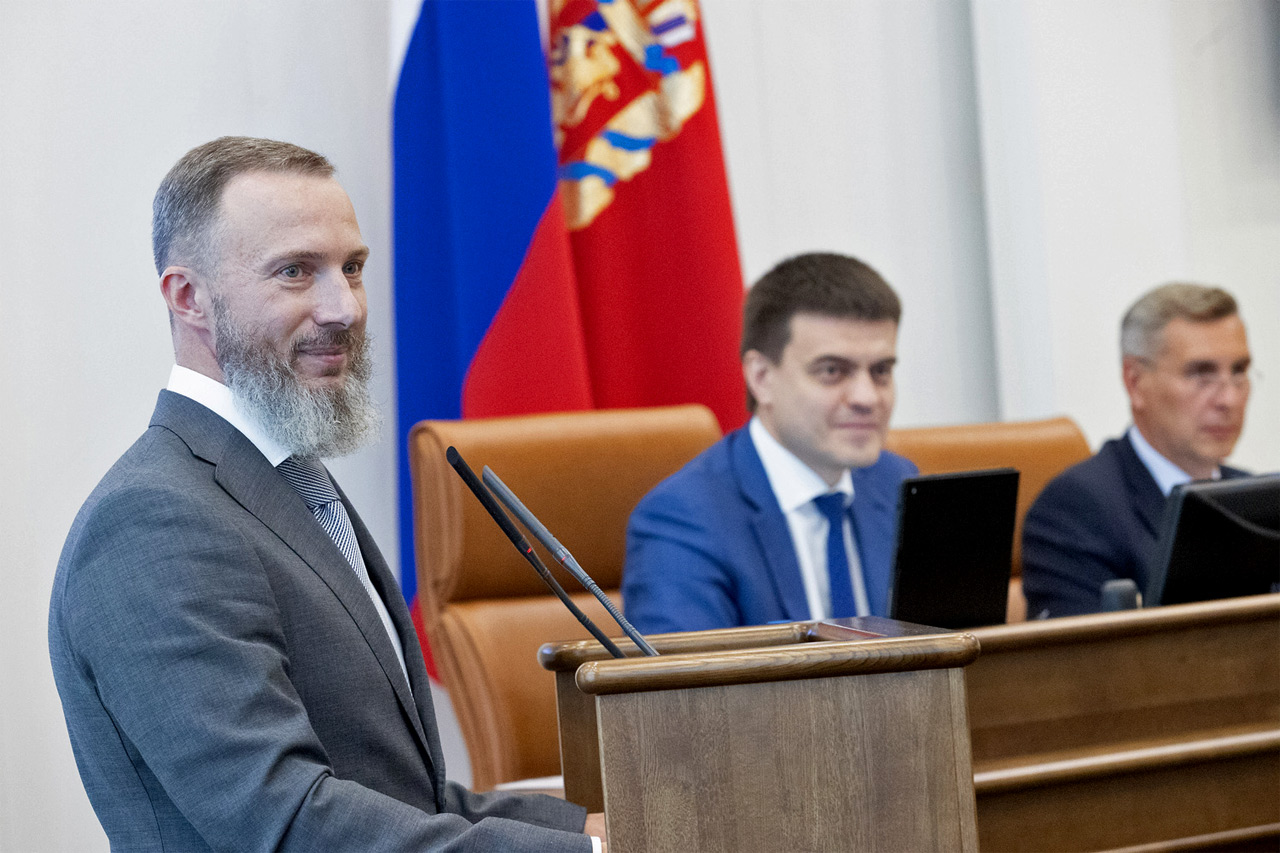 Пономаренко зам губернатора Красноярского края. Фото замов губернатора Красноярского края.