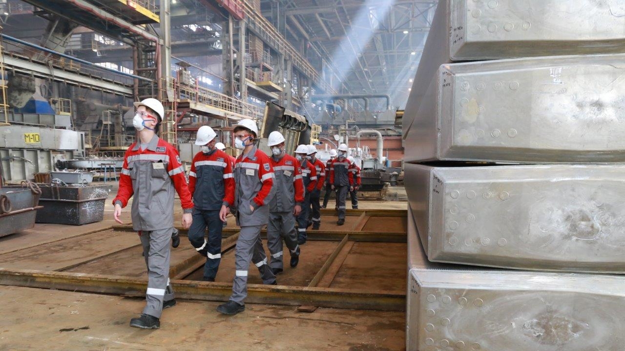 Красноярский алюминиевый завод организовал экскурсии