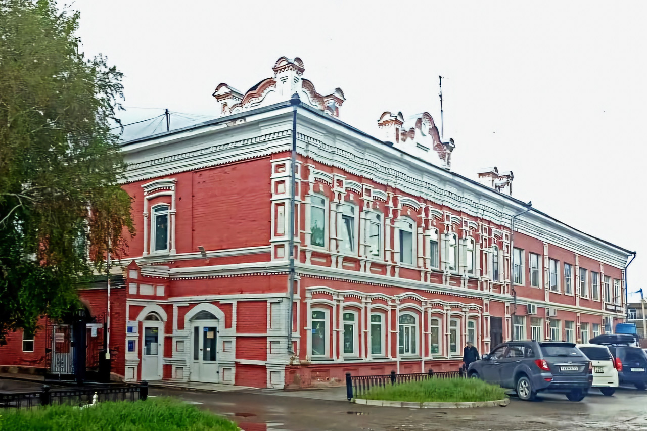 Здание Ростелекома в Минусинске ул. Ленина, 83