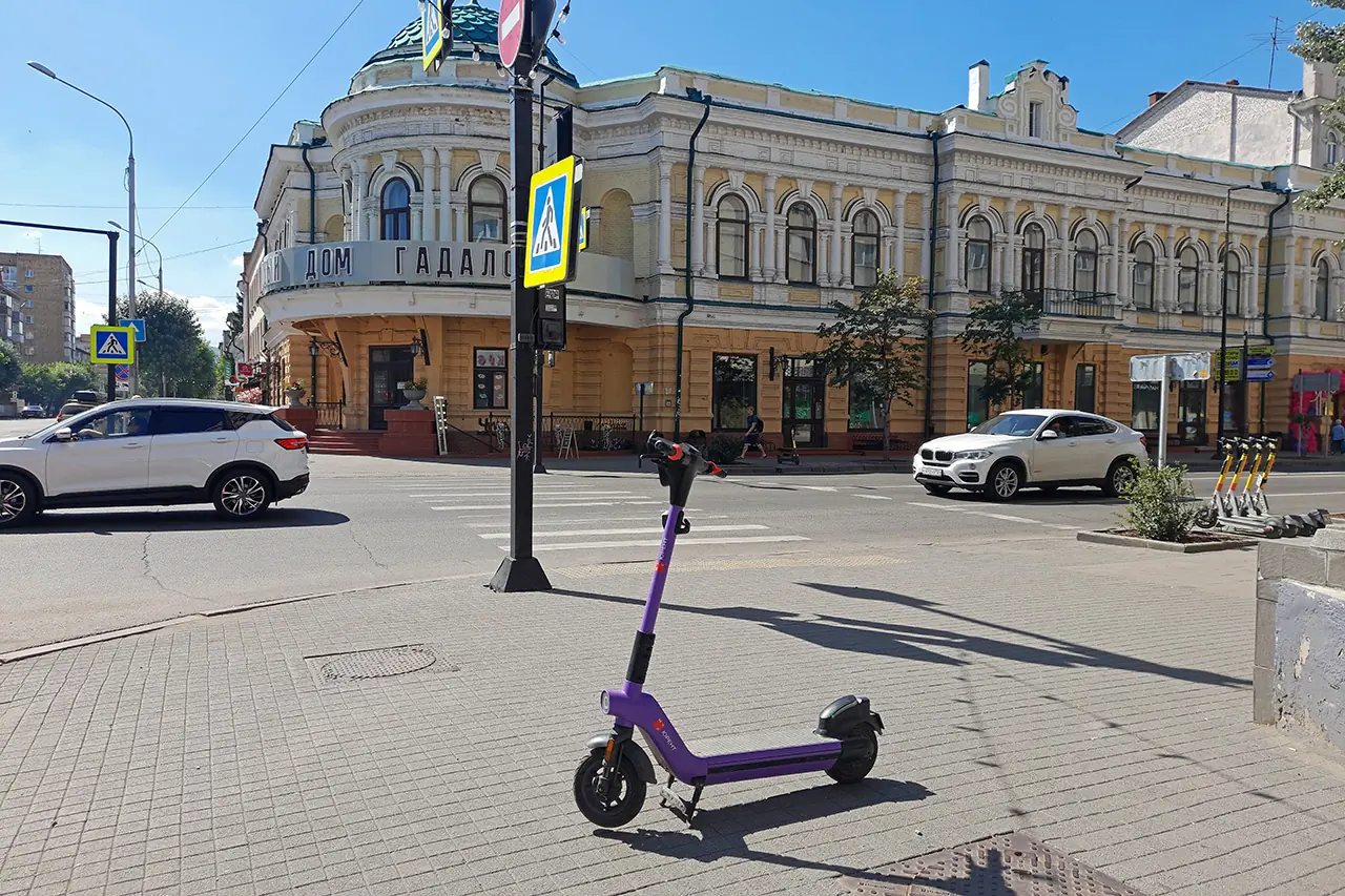 Самокат на Мира