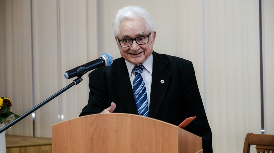 академик РАН Шабанов
