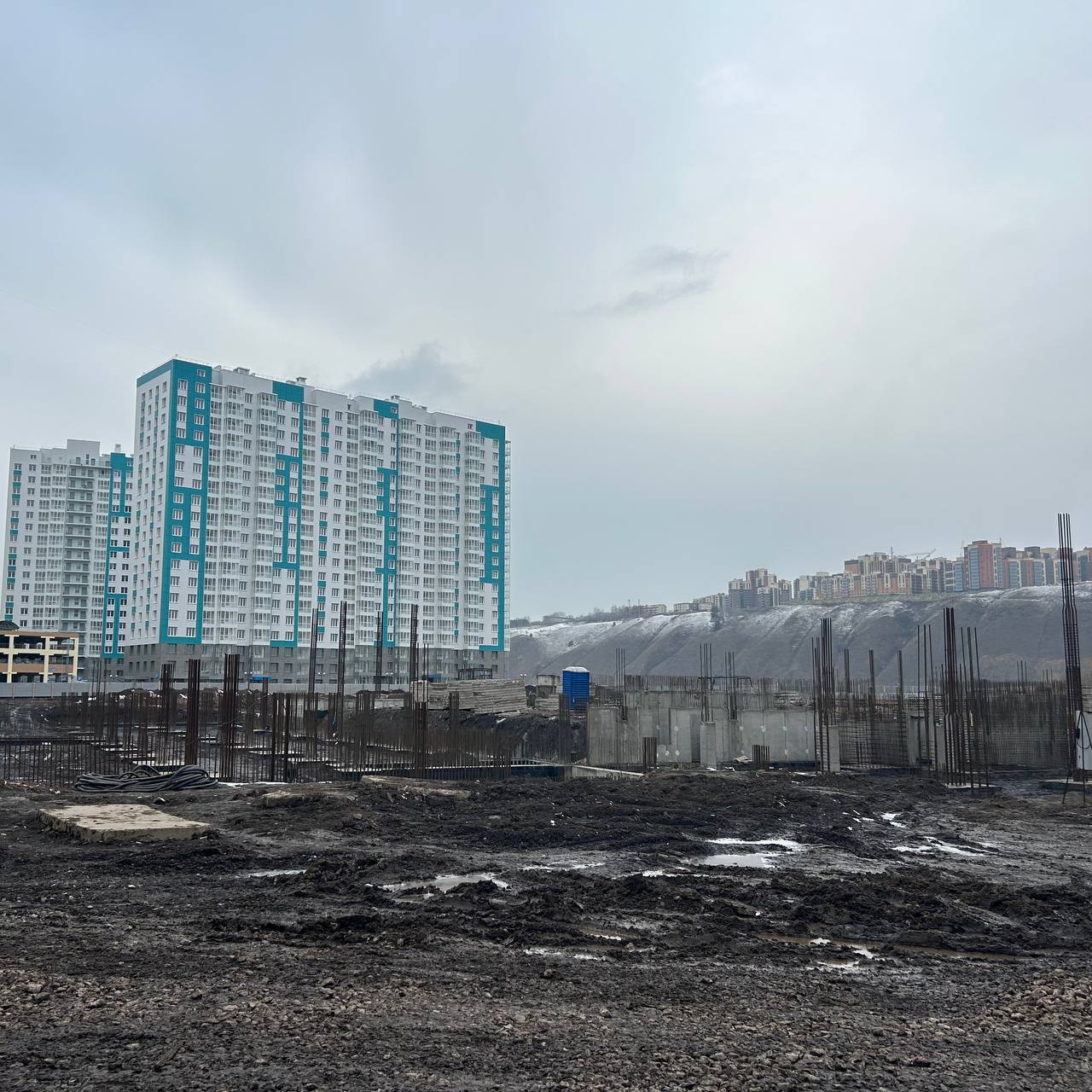 стройплощадка школы в Тихих зорях