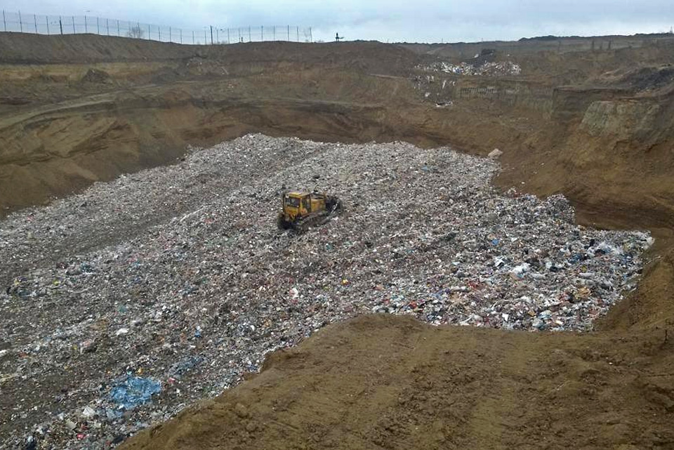 Захоронение мусора под Красноярском