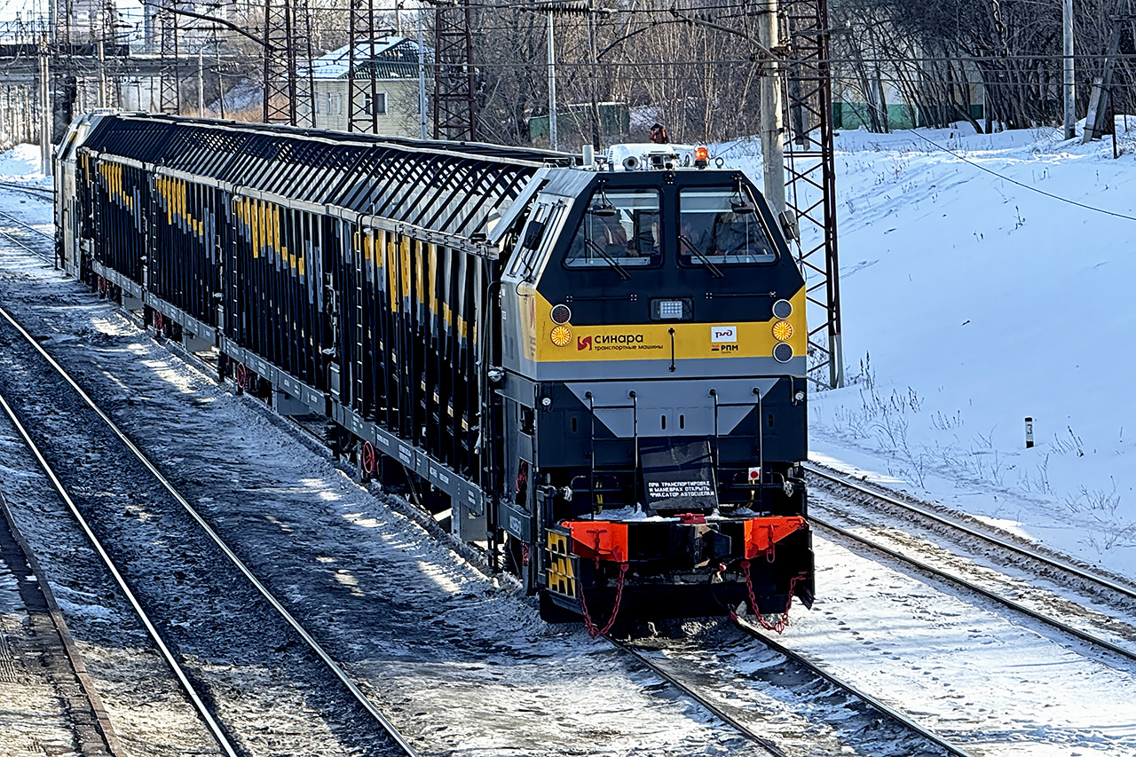 Снегоуборочный поезд на станции Бугач