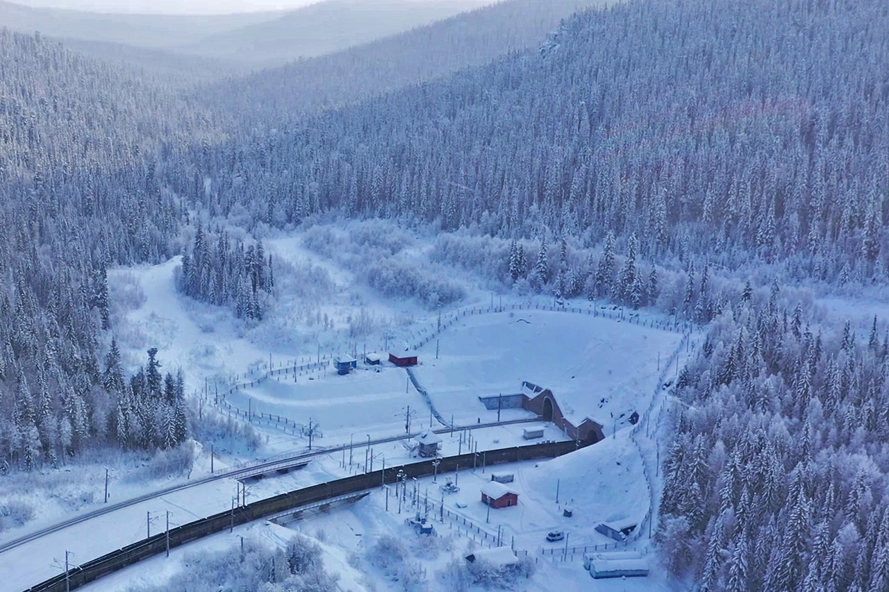 Тоннель в Саянских горах Красноярская железная дорога