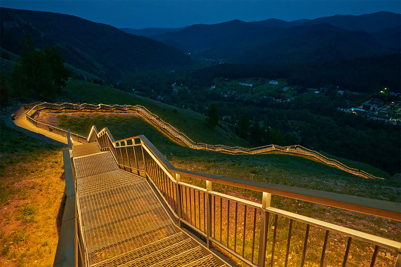 Лестница на Торгашинский хребет