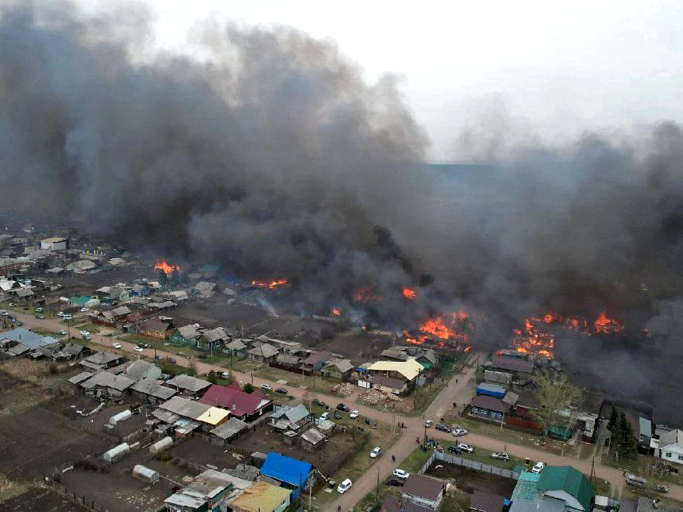 Пожары в Уяре охватили несколько улиц, город пострадал сильнее всего