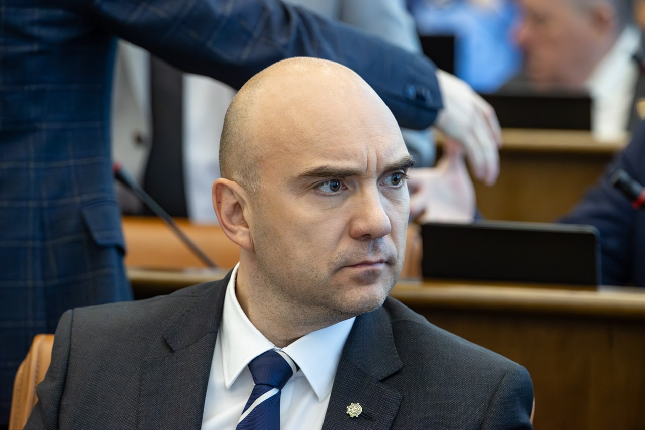 депутат ЗС Васильев