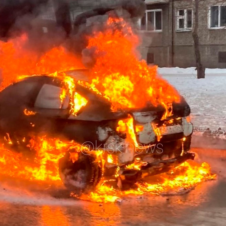 На Тотмина сгорел автомобиль